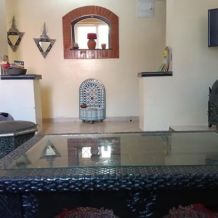 Charmant Appartement Dans Un Quartier Chic Et Calme Marrakesh Bagian luar foto