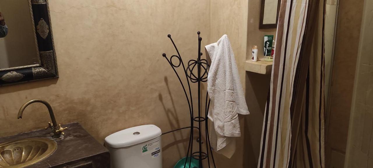 Charmant Appartement Dans Un Quartier Chic Et Calme Marrakesh Bagian luar foto